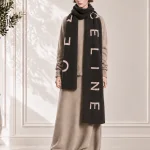CELINE ロングストール 女性 着用イメージ